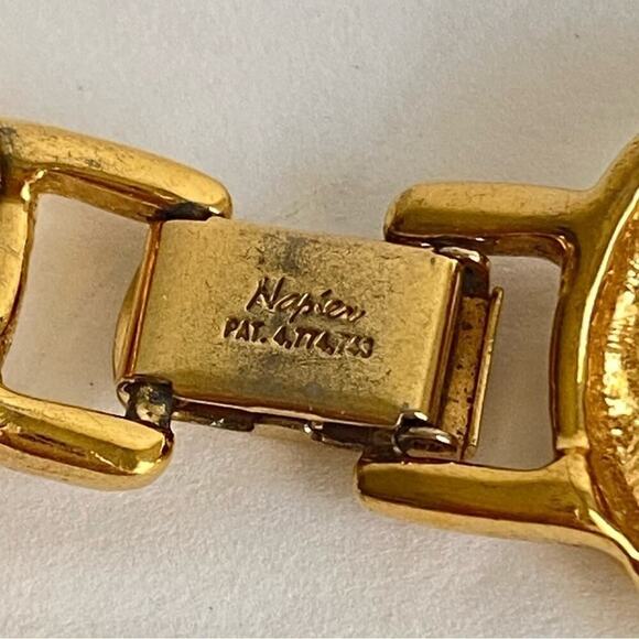 Vintage Napier Necklace Chunky Chain Link Gold Plated Mob Wife 16” Maximalist - Picture 6 of 9